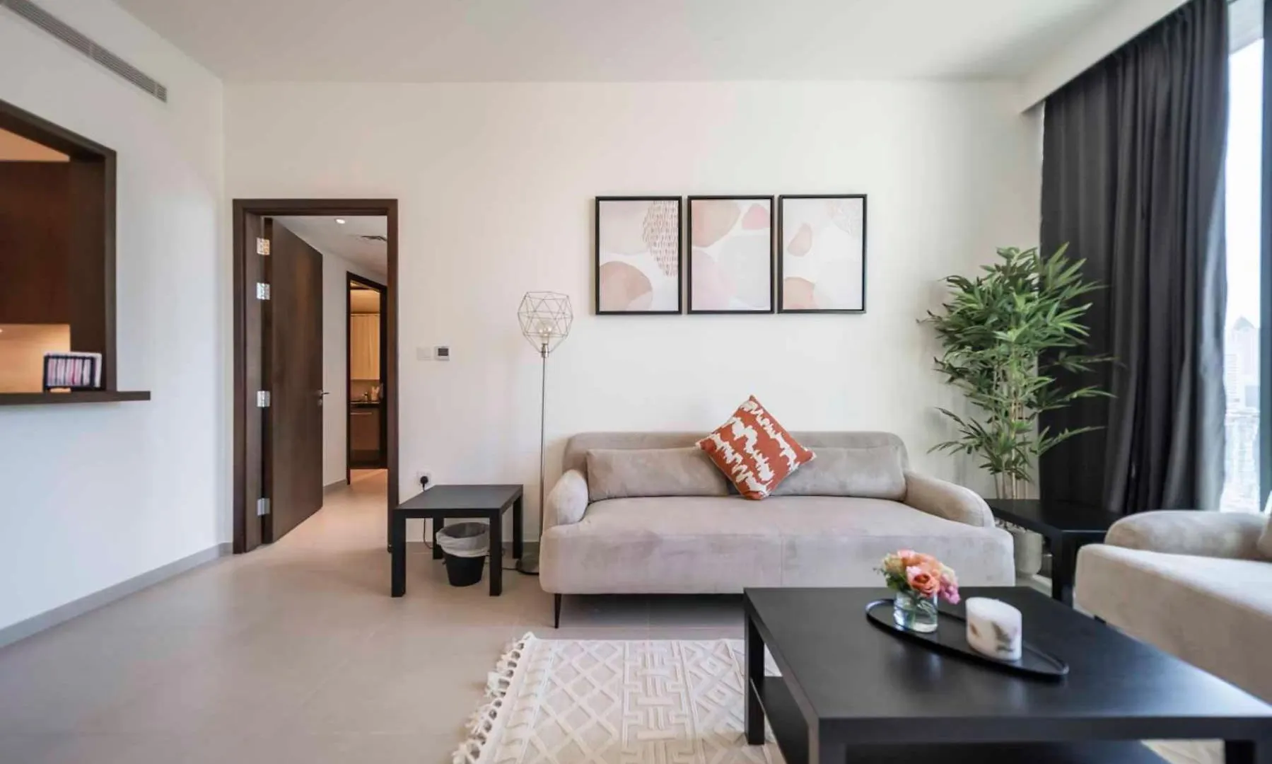 Downtown Dubai Luxury 1 Bedroom In Blvd Heights T1 Apartment